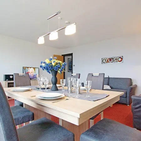 Two-Bedroom Apartment 0 in Hohen Wieschendorf Apartment *
