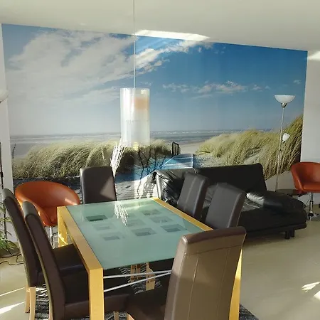 Apartment Apt, 3 *