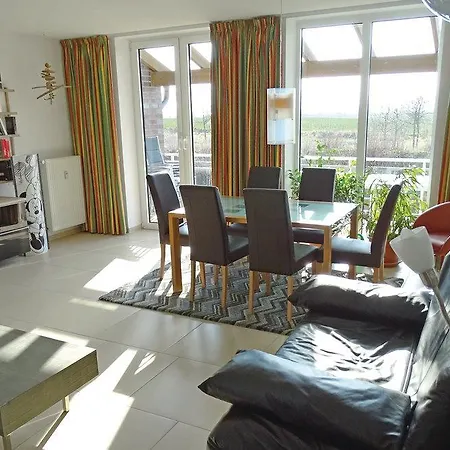 Two-Bedroom Apartment 0 in Hohen Wieschendorf