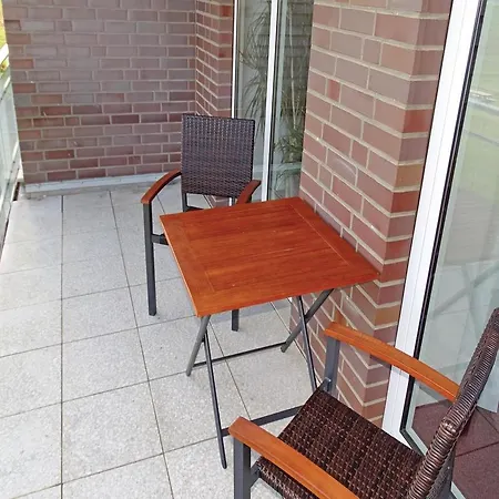 Two-Bedroom Apartment 0 in Hohen Wieschendorf Apartment